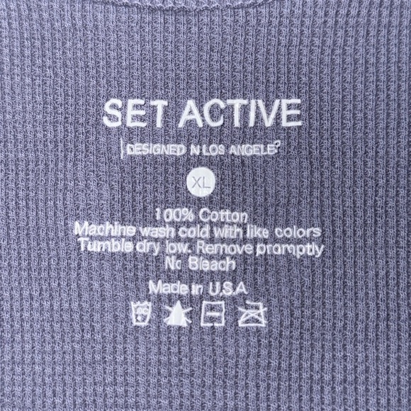 Set Active Waffle Weave Cropped Tank - Picture 4 of 4